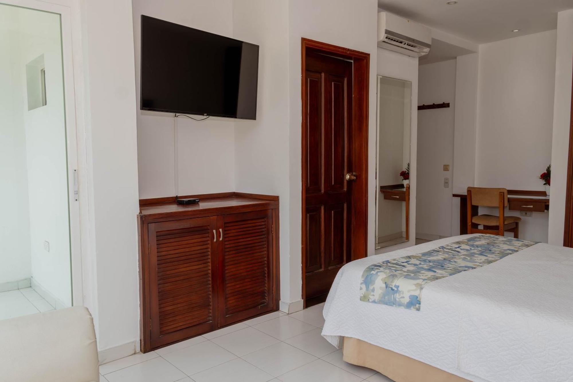 Hotel Coral Reef Cartagena Exterior photo